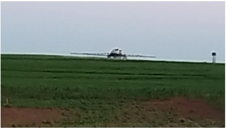 Famílias do MST denunciam intoxicação por agrotóxico após pulverização em área pública invadida por fazendeiro 