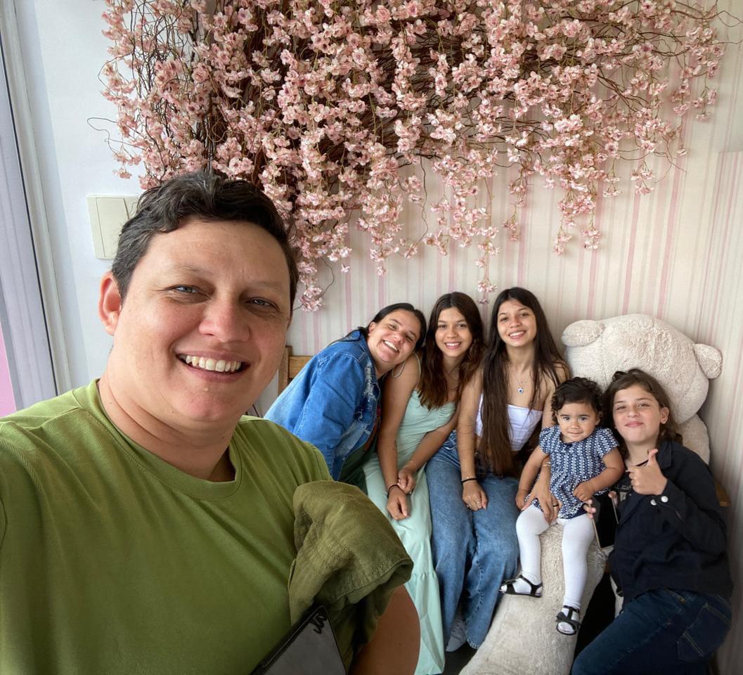 Maternidade LGBT Sem Terra e a construção de família no contexto da luta do MST