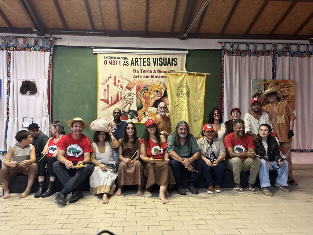 Encontro Nacional de Artes Visuais reafirma papel coletivo das artes e da cultura na luta do MST