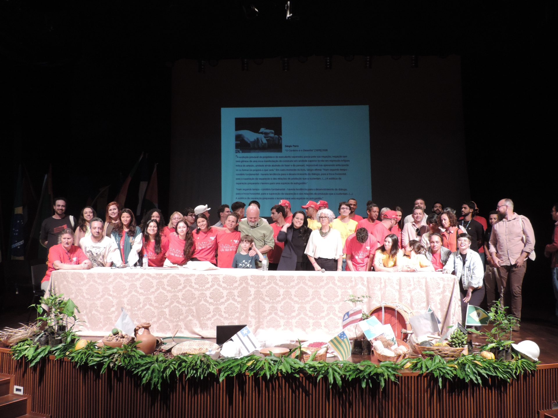 Aula inaugural de turma especial de Arquitetura e Urbanismo pelo Pronera acontece em Goiás