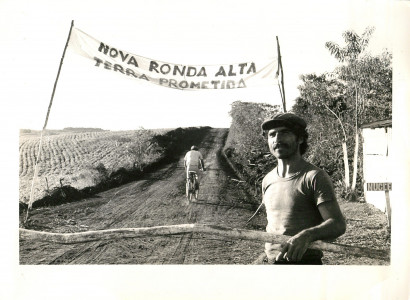 Nova Ronda Alta foi o local para onde as famílias da Encruzilhada Natalino foram transferidas em abril de 1982. A área foi comprada e cedida aos colonos pela CNBB (Confederação Nacional dos Bispos do Brasil)