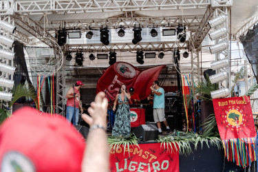 Bloco Pisa Ligeiro, em Minas Gerais. Foto: Gustavo Caetano/@gcaetanoj