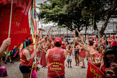 Bloco Pisa Ligeiro, em Minas Gerais. Foto: Gustavo Caetano/@gcaetanoj