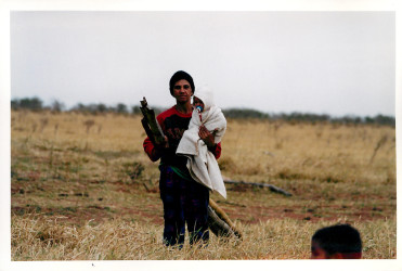 Acampamento "Guarantã" (São Paulo, jul. 1998) Crédito: Douglas Mansur