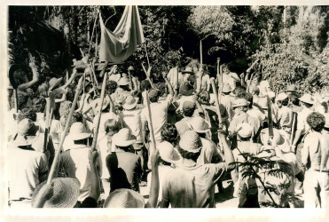 Ocupação em Abelardo Luz (Abelardo Luz-SC, fev. 1990) Crédito: Douglas Mansur