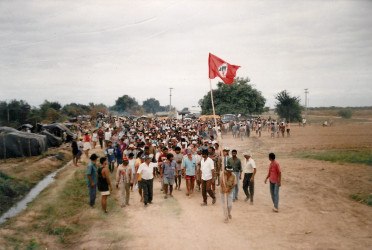 Ocupação Fazenda Safra (Santa Maria do Boa Vista-
PE, 06 ago. 1995) Crédito: Eriberto de Sousa