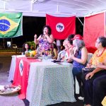 O feriado da Revolução Pernambucana foi de luta para às mulheres pernambucana do MST, ocupando a praça do Derby em Recife (PE). Foto: Bianka Eduarda.
