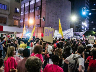 Neste 8 de março, em Curitiba: trabalhadoras do campo, da cidade, indígenas, Sem Teto e Sem Terras. Foto: Comunicação MST