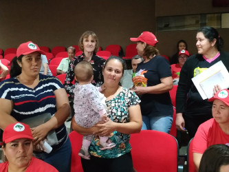 Em audiência com superintendente do INCRA, Mulheres Sem Terra cobram efetivação da Reforma Agrária. Foto: Comunicação MST