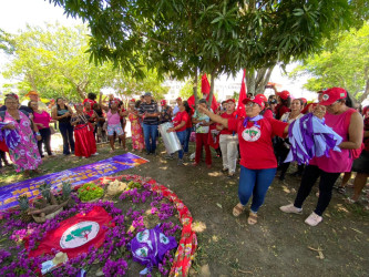 Em Aracaju o 08 de março foi marcado por denúncias as mais diversas formas de violências imposta pelo agronegócio. Foto: Luiz Fernando.
