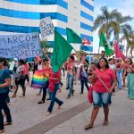 Mulheres da Via Campesina concentradas em frente ao CPA (sede do governo do estado), em Porto Velho (RO). Foto: Comunicação MST.