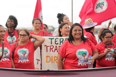 8M DE LUTA NO MARANHÃO: As companheiras do MST se uniram aos movimentos sociais e entidades em ato público nas ruas de São Luís. Foto: @euselmafotografa
