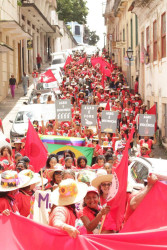 8M DE LUTA NO MARANHÃO: As companheiras do MST se uniram aos movimentos sociais e entidades em ato público nas ruas de São Luís. Foto: @euselmafotografa