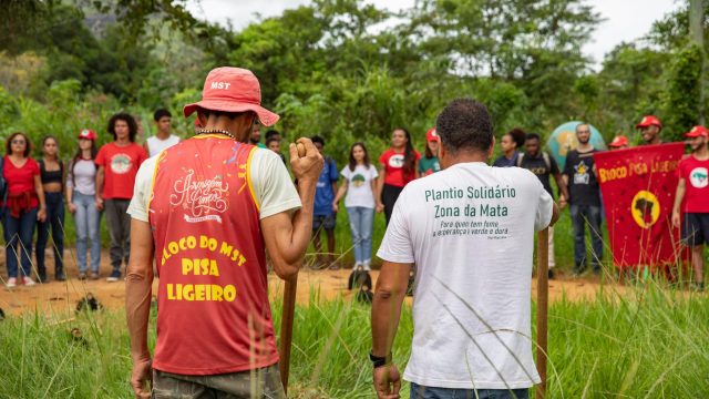 Plantio de árvores marca a celebração de 14º aniversário do assentamento Dênis Gonçalves,Minas Gerais, Foto: Dowglas Silva