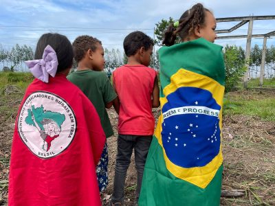 Dia Mundial do Meio Ambiente, os educandos, educandas e educadoras da Escola Paulo Freire deram continuidade à ação de doação de mudas na BR 367 e realizaram o plantio no Bosque Paulo Freire. Foto: Greiciane Souza / MST-BA