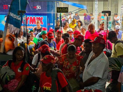 Maceió-AL, Superintendência Regional do INCRA em ALAGOAS OCUPADA! Mais uma vez, manifestantes defendem a Reforma Agrária e se posicionam contra o desmonte do órgão estratégico para promover o conjunto de medidas de distribuição de terras e aumento da produtividade de alimentos sadios. Foto: Comunicação MST-AL
