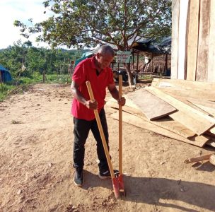 Parauapebas-PA, Acampamento Terra e Liberdade, realizaram plantio em alusão ao Dia do Meio Ambiente. Foto: MST-PA