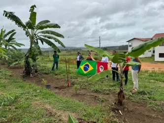 Escola Popular de Agroecologia Egídio Brunetto, plantou mudas em homenagem ao Pepe Mujica, Foto: MST-BA