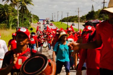Cerca de 800 militantes do MST marcham em direção a capital potiguar para acampamento durante a Semana Camponesa, Foto: MST-RN