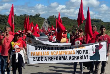 Cerca de 800 militantes do MST marcham em direção a capital potiguar para acampamento durante a Semana Camponesa, Foto: MST-RN