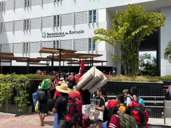 MST ocupa Secretaria de Educação do Ceará para cobrar investimento na educação do campo, Foto: MST-CE