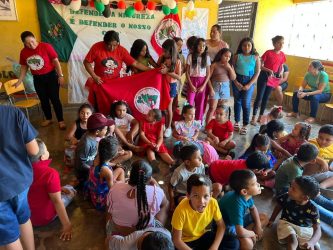 Brigada Paulo Freire realiza momento especial com as crianças Sem Terrinha, no Assentamento São José, em Itapiúna -CE, Foto: MST-CE