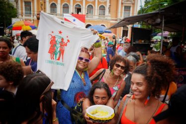 Cúpula dos Povos encerrou suas atividades com um poderoso instrumento de luta e solidariedade: o Banquetaço, Foto: Laís Alana / MST-MA