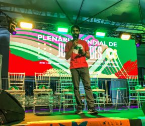 Plenária Mundial de Juventude reuniu jovens do campo e da cidade o Brasil. Foto: Priscila Ramos / MST