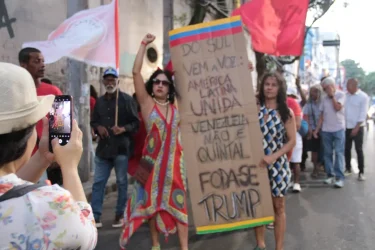No centro de Salvador, protesto e luta contra o imperialismo. Foto: Cadu Souza