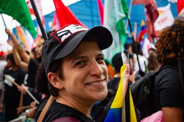 Em frente ao Consulado dos Estados Unidos. Foto: Junior Lima