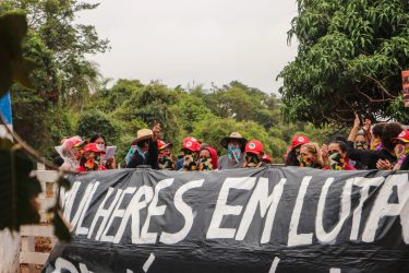 Mulheres Sem Terra. ocupam Fazenda Santo Antônio, em Presidente Epitácio. Foto: MST-SP