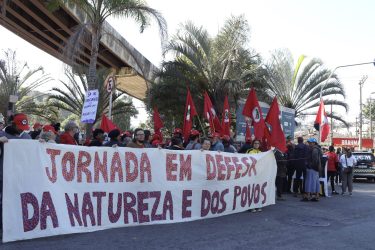 Ato contra a implantação de um Incinerador no bairro de Perus, durante a Jornada em São Paulo. Foto: Sheyla Melo