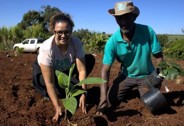 Jornada Nacional em Defesa da Natureza e seus Povos em Porecatu, Norte do Paraná. Foto: Solange Engelmann e Rebeca Mercuri