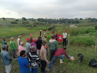 Mutirão no Pré Assentamento Merival Ferreira, na Jornada. Foto: MST BA